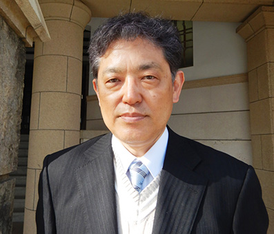 桑田克治 氏